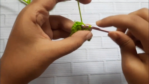 Crochet Strawberries pattern 5