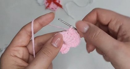 Crochet Heart pattern 3