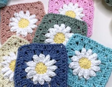 Crochet Daisies With Zigzag Border pattern 6