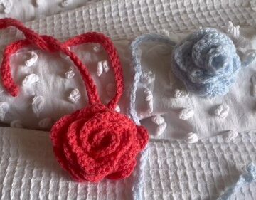 Crochet Rose Necklace pattern 5