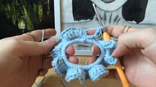 Crochet Scrunchie pattern 2