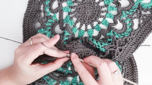 Easy Crochet Square Lace Top pattern 4
