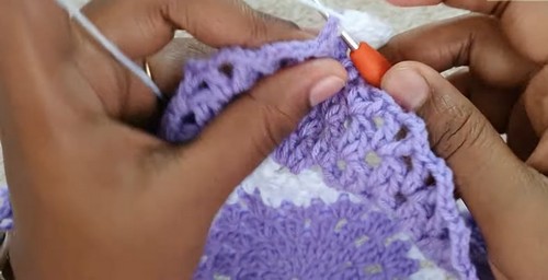 Easy Crochet Simple Doily pattern 3