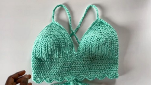 Easy Crochet Stylish Bralette pattern 5