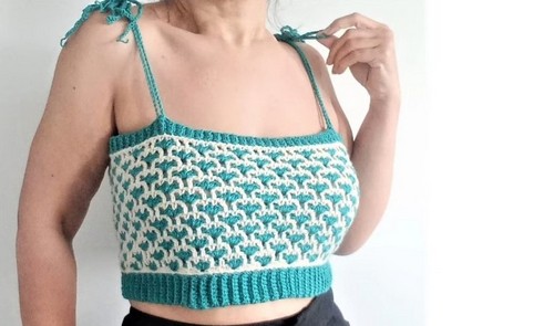 Easy Crochet Crop Top pattern 5