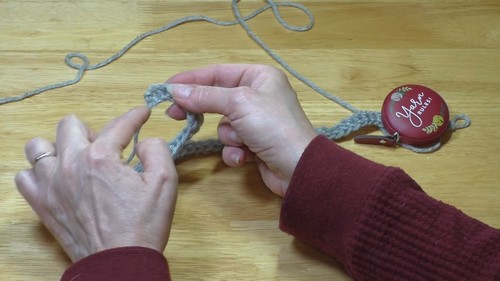 Easy Crochet Simple Hat pattern 1