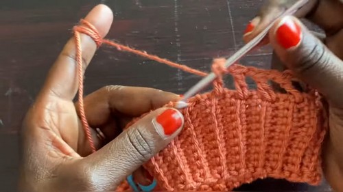 Easy Crochet Mini Skirt pattern 3