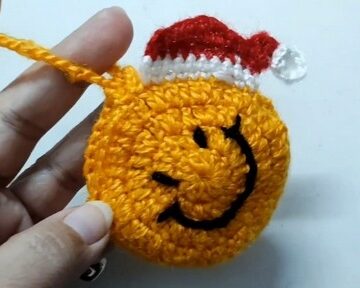 Easy Crochet Emoji Gift Bag pattern 5