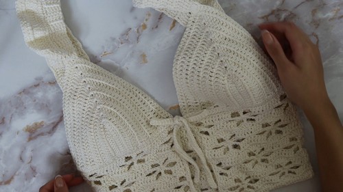 Easy Crochet Stylish Top pattern 4