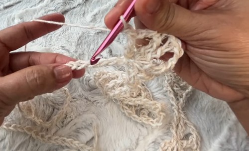 Easy Crochet Crop Top pattern 1