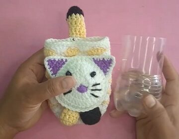 Easy Crochet Cat Pencil Case pattern 5