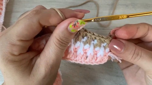 Easy Crochet Alpine Top pattern 1