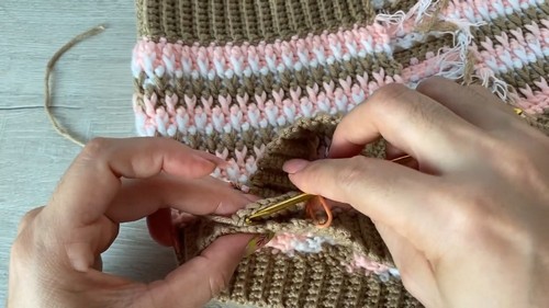 Easy Crochet Alpine Top pattern 4