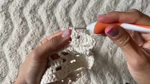 Easy Crochet Floral Long Sleeve pattern 3