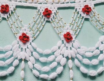 Easy Crochet Flower Gate Curtain pattern 5