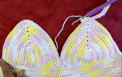 Easy Crochet Bikini Halter Top pattern 4
