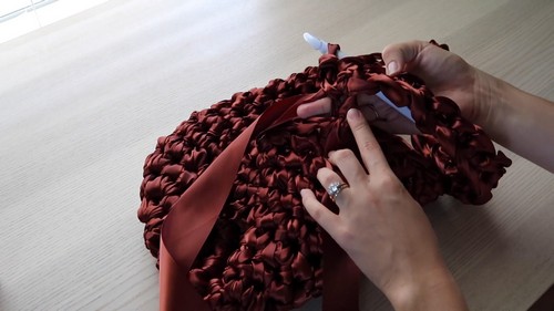 Easy Crochet Ribbon Bag pattern 3