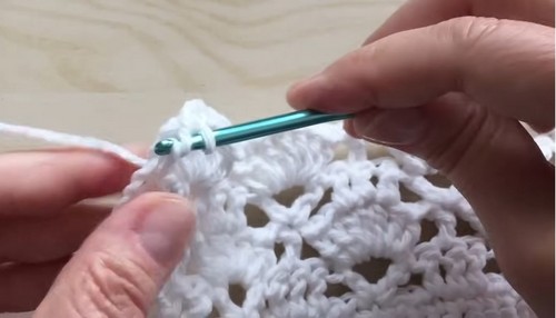 Easy Crochet Bikini Top pattern 3