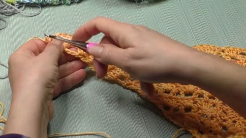 Easy Crochet Simple Shawl pattern 1