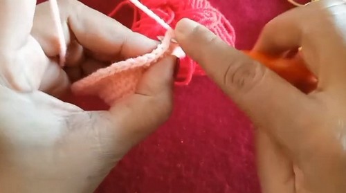 Easy Crochet Mini Hat Keychain pattern 2