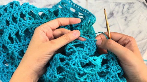 Crochet Lace Crop Top 4