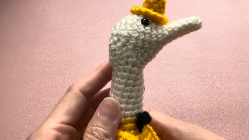 Crochet Handsome Goose Amigurumi 4