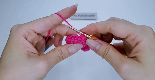 Crochet Heart Keychain 1