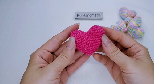 Crochet Heart Keychain 5