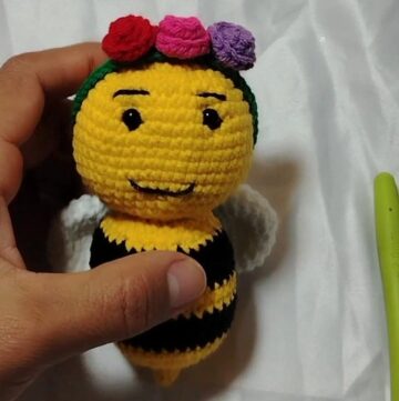 Crochet Bee Amigurumi 5