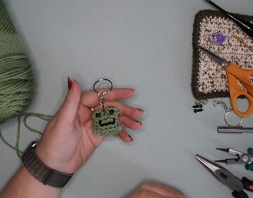 Crochet Frog Keychain 5