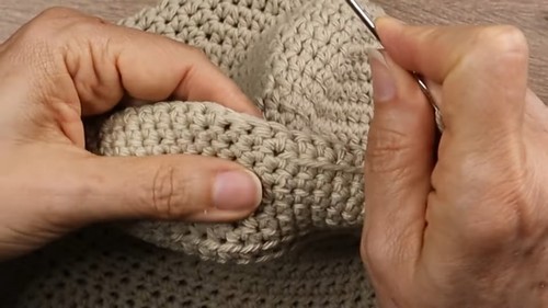 Crochet Bucket Hat 4