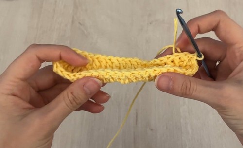 Crochet Drawstring Pouch pattern 1