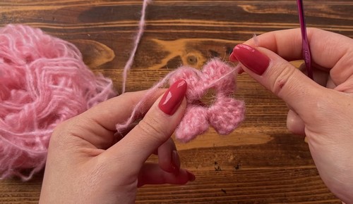 Crochet Floral Top 4