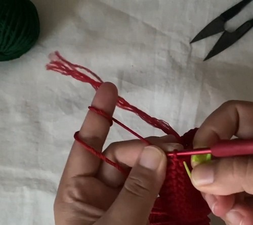 Crochet Tomato Key Cover 2