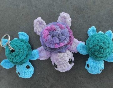 Crochet Turtle Keychain 5