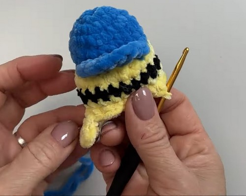 Crochet Minion Keychain 4