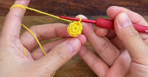Crochet Mini Straw Hat 1