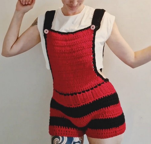 Crochet Overalls pattern 4