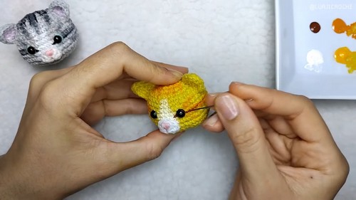 Crochet Cat Keychain 4