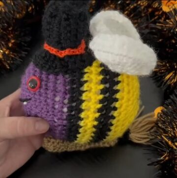 Crochet Bee Amigurumi pattern 4