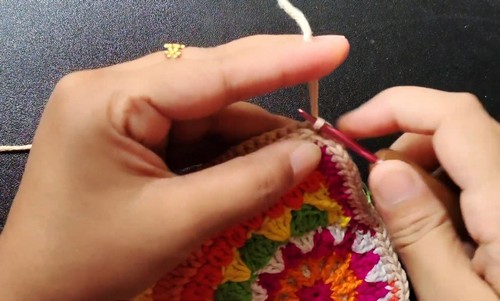 Crochet Mandala Heart Shaped Cushion pattern 1