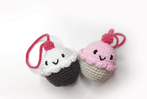 Crochet Cupcake Keychain 5