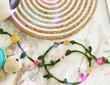 Crochet Leafy Cord Cover 5