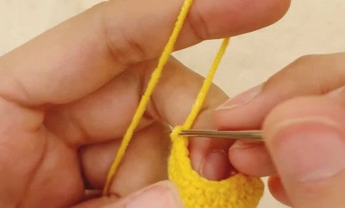 Crochet Duck Duckling Amigurumi 1
