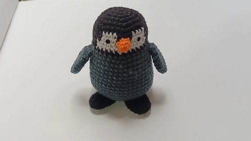 How To Crochet Penguin Amigurumi 5