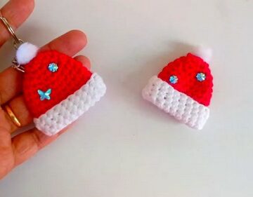Unique Easy Crochet Santa Hat Keychain 4