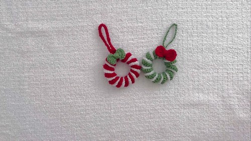 Crochet Christmas Candy Cane Ornament 5