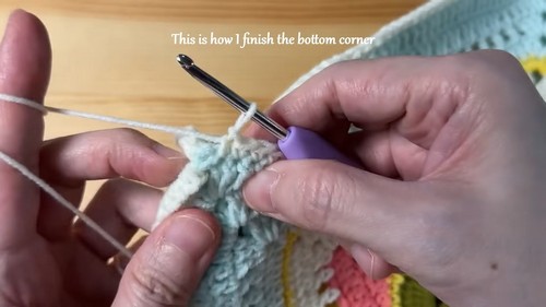 Unique Easy Crochet Granny Square Bag 2