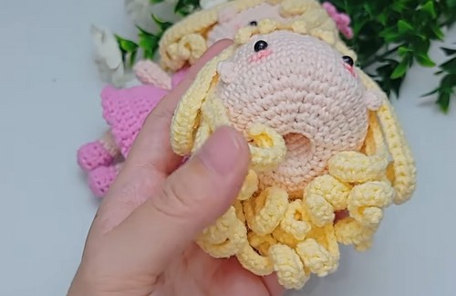 Unique Simple Crochet Aurora Princess Doll 3