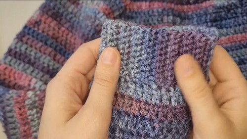 Crochet Raglan Sweater 3